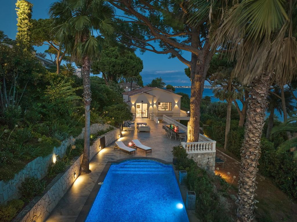 6 bedroom luxury villa for sale in cannes france1.jpg